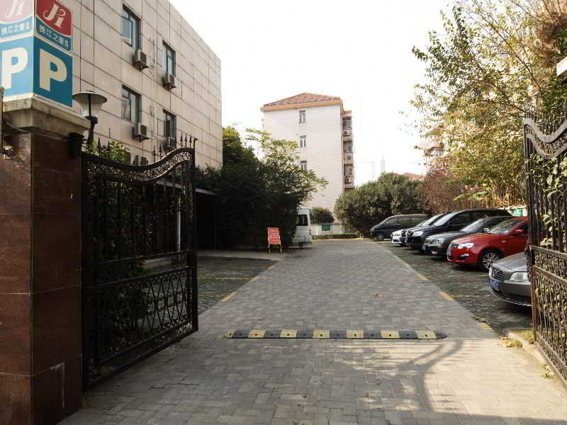 Jingjiang Inn Shanghai Caobao Railway Station Exterior foto